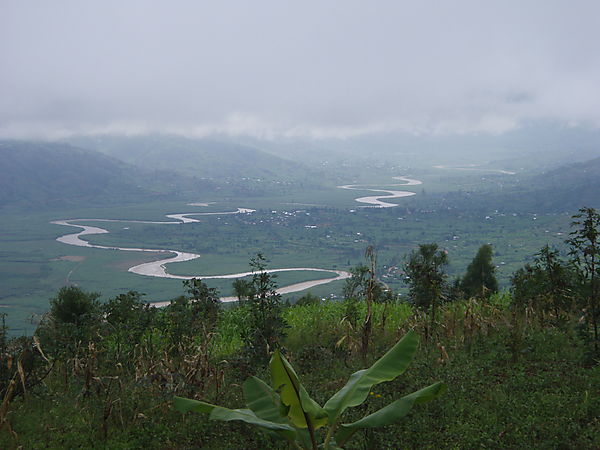 Nyabarongo River On Ruhengeri Hwy photo, Rwanda Africa