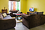 Airport Neighbours 3 Beds Apartment
