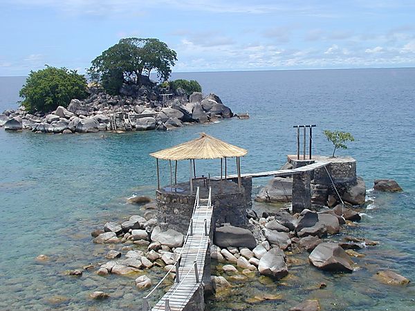 Likoma Island, Kaya Maya Lodge
