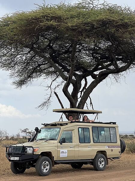Safari moments under Africa&rsquo;s iconic acacia trees 
