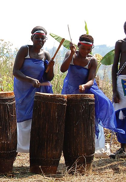 Women Drumming